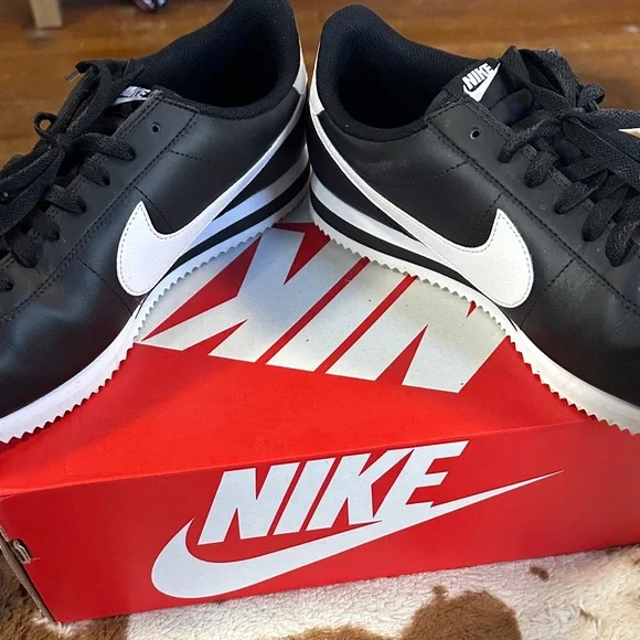 Nike Men's Cortez - Picture 6 of 6